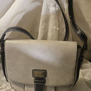 Simply Noelle Stylish Cream and Black Crossbody Bag